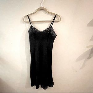 Vintage slip